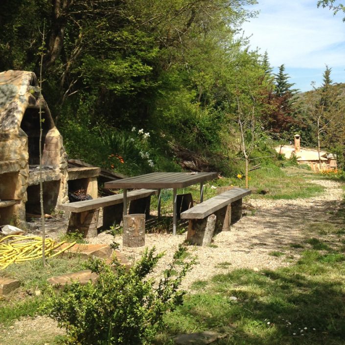 instalaciones-barbacoa-casa-rural-navarra